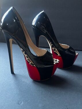 DiJi Girls Black & Red platform peep toe heels